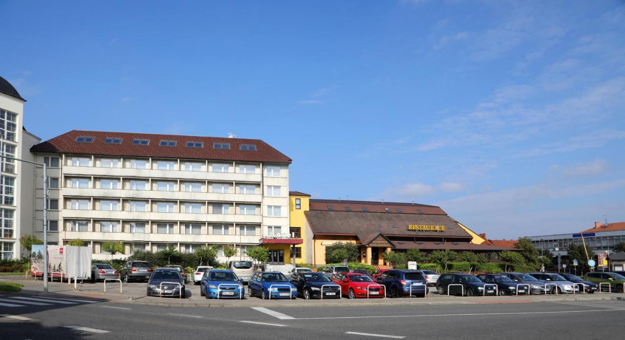 Hotel Strážnice Exterior foto